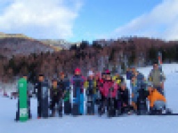 【シーズン第２弾★老舗ホテル泊 スキースノボ＆温泉＆観光　貸切バスツアー】　社会人サークルFEAD