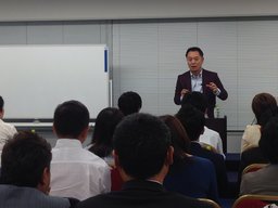 11/16(月)【札幌/経営革新セミナー】『ニーズの2歩先』でファン顧客を3倍にする方法
