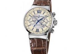 配色デザインに視線が集まるユーボート コピーモデル