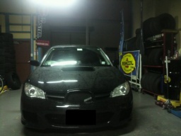 スバル　インプレッサ　タイヤ販売　タイヤ交換激安和歌山　岸和田市　和泉市　泉大津市　高石...