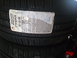 カイエン・タイヤ激安・ポルシェカイエンタイヤ激安大阪・カイエンタイヤ激安大阪・和泉市・岸...