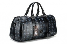 大人カジュアルに個性的な mcm バッグ コピー　