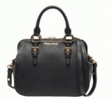 個性の強い小物が活きるmiumiu スーパーコピー　バッグ