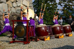 岐阜県　郡上八幡　八幡城もみじまつり