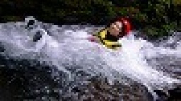 平日イベント　キャニオニング体験ツアー　社会人サークルFEAD