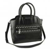 シンプルなデザインのミュウミュウ コピートートバッグ