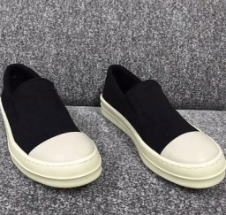 エレガントなリックオウエンス スーパーコピーが登場した