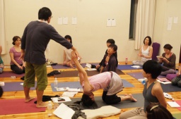 浜松市西区＜4月8日（土）、9日（日）＞伝えられるヨガ解剖学を学びませんか？