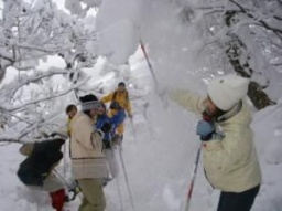 大山ホワイトウォーク2012～雪景色の大山を散策しながら雪上ウォーク～