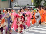 きもので街に彩りを！　きものの日イベント