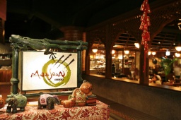 9/24(木)【東京・銀座】駅近バリ風アジアンダイニングで秋の恋活婚活カフェ会★エスニック料理を...