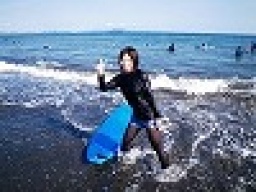 週末イベント　サーフィン体験＆ビーチコーミング　社会人サークルFEAD