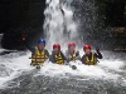 平日アウトドア キャニオニング体験ツアー 社会人サークルFEAD