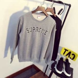 伸縮性のある素材を採用したsupreme 偽物パーカー