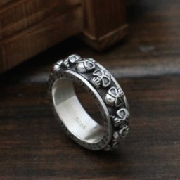 さまざまなサイズに対応できるクロムハーツ ネックレス コピー