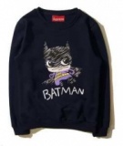 ゆったりめのシルエットと、表情豊かな素材感も魅力supreme パーカー 偽物