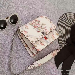 2017新作 フェンディ FENDI KANI バッグ MINI ミニバッグ レディース ピンク 8M0381OZAF09CYシ...