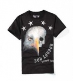 むだな装飾のないシンプルなデザインながら、軽量なデザイン性に溢れる逸品