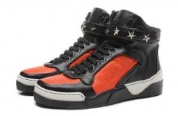  デザイン性のあるホワイトジバンシィ スニーカー コピー