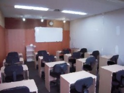 梅田でマンガを習おう！体験コースは飛び込みもOK