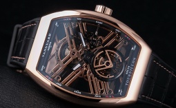 「フランクミュラー コピー 激安 イースト ウエスト」に日本限定モデル