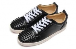 非常に雰囲気高い色合いルブタン コピーシューズ