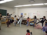 コミュニティダンスワークショップ「音をカラダであらわそう」