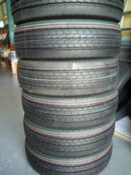 ライトトラック用タイヤ　小型トラックタイヤ　ライトトラック用タイヤ　小型トラックタイヤ販...