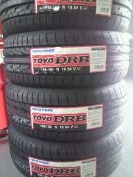 TOYO　DRB　タイヤフェア　17インチタイヤ激安　