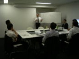 明日から使える！ファシリテーションの基礎から応用までを1日で学ぶ！会議ファシリテーション研...