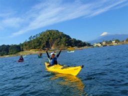 【平日アウトドア♪　本格シーカヤック体験ツアーin湘南】　社会人サークルFEAD