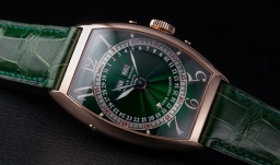 フランクミュラー コピーフェミニンカラーの新作ウオッチ登場