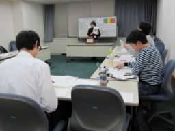 日曜の午前を活用、一生役立つコミュニケーション力が楽しく身につきます!(横浜会場)