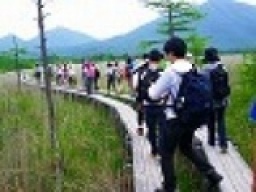 【老舗ホテルお泊り☆トレッキング＆天体観測＆温泉ツアー】　社会人サークルFEAD