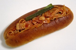 ナポリンタンドッグを召し上がれ！ | ハウスクエア横浜