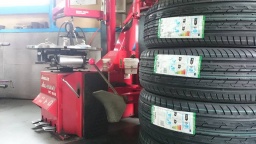 新品サマータイヤ激安大阪、タイヤ激安和泉市・高石市・泉大津市・堺市