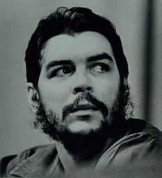 アレイダ・ゲバラ講演会とキューバ写真展