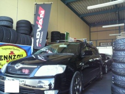 カローラ　タイヤ販売　カローラタイヤ交換激安　和歌山　大阪　岸和田市　泉大津市　和泉市　堺市