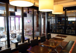 8/2(日)【東京・六本木*国際交流】駅近テラスカフェ100名国際交流パーティー★恋人探し限定!解...