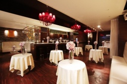 8/22(土)【東京・六本木*国際交流】ラグジュアリー150名国際交流パーティー★シャンデリアが輝...