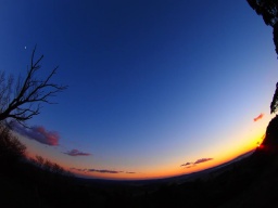 夕暮れ時から夜を楽しむ♪　トワイライトふたご座流星群トレッキング