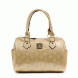 高い視認性を誇るエムシーエム コピーバッグ