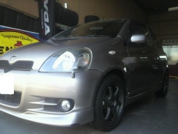 コンパクトカータイヤ工賃込み激安販売中　激安タイヤ販売　大阪　和泉市　堺市　岸和田市など