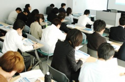 無料就活セミナー
