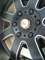 ハイエース、グランドハイエース用アルミホイール加工、センターハブ加工