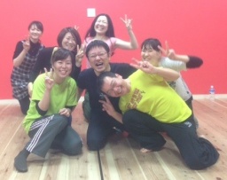 梅田-江坂【毎週土曜インド映画ダンス体験会】W.S.イベント開催！！