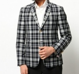 キュートさと機能性をあわせ持つ優れるトムブラウン コピーコレクション