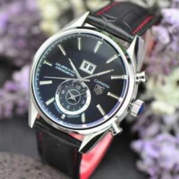 風防ガラスを施されるタグホイヤー コピー腕時計