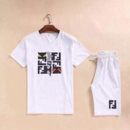 売れ筋！ FENDI フェンディ 半袖Tシャツ 上下セット 4色可選