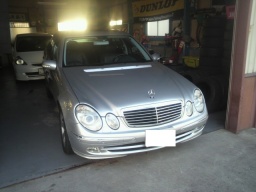 輸入車用・ベンツ・BMW・AUDI・ジャガー等・タイヤ4本工賃込み　激安タイヤ販売大阪